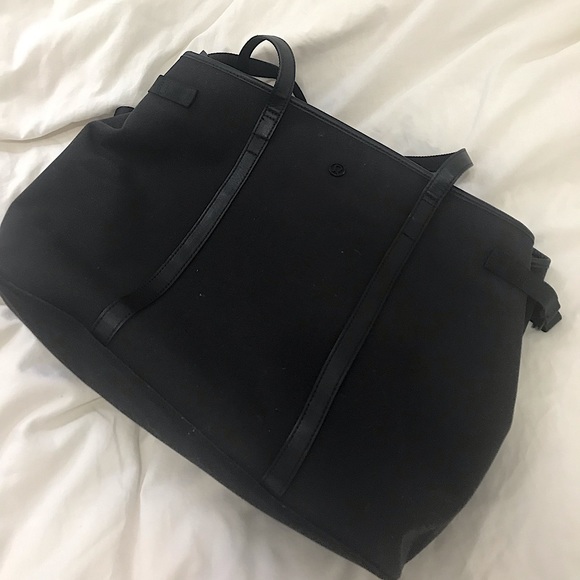 lululemon athletica Handbags - Lululemon | NWOT Everyday Tote Black